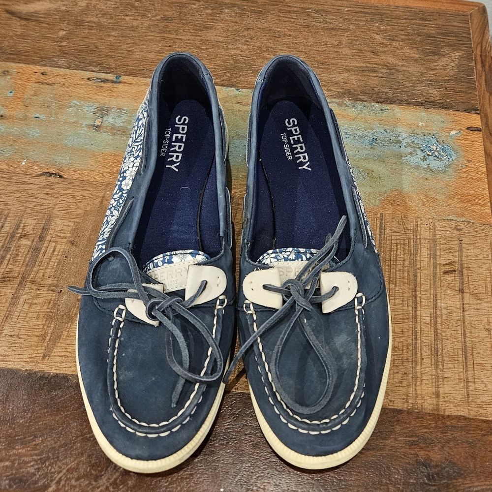 Sperry Women's Blue Boat Shoes